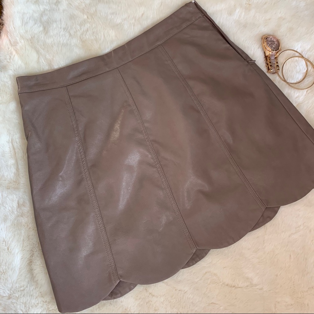 ❤️SOLD❤️ Vegan Leather skirt